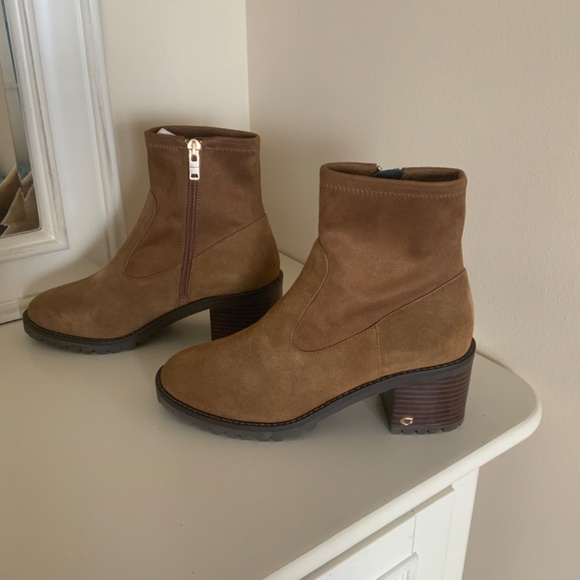 COACH JOY SUEDE LUG SOLE ANKLE BOOTIES BOOTS WOMENS RAW UMBER - Picture 2 of 11